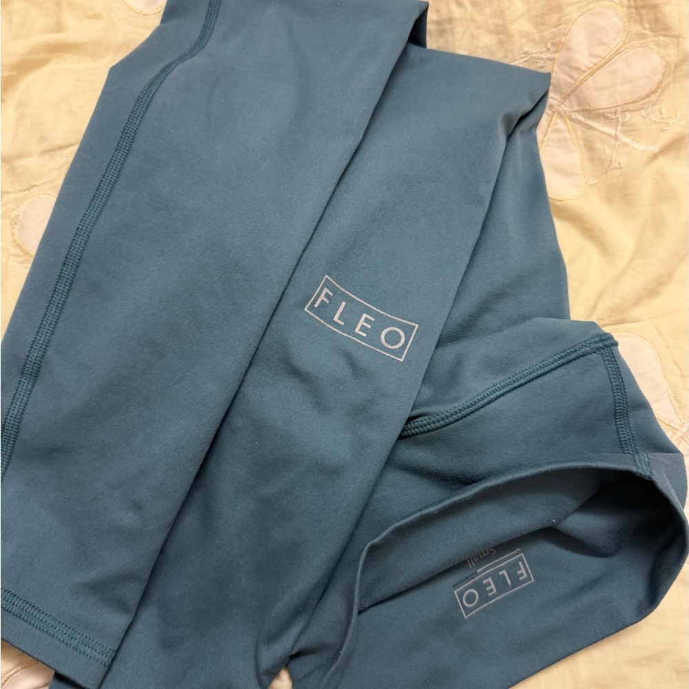 FLEO El Toro 25” Stargazer Bounce Leggings